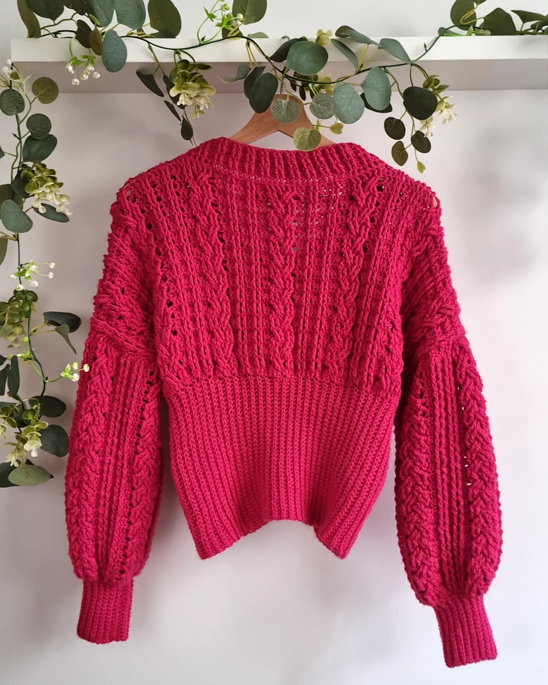 Kardigan Fuksja tył WEBP